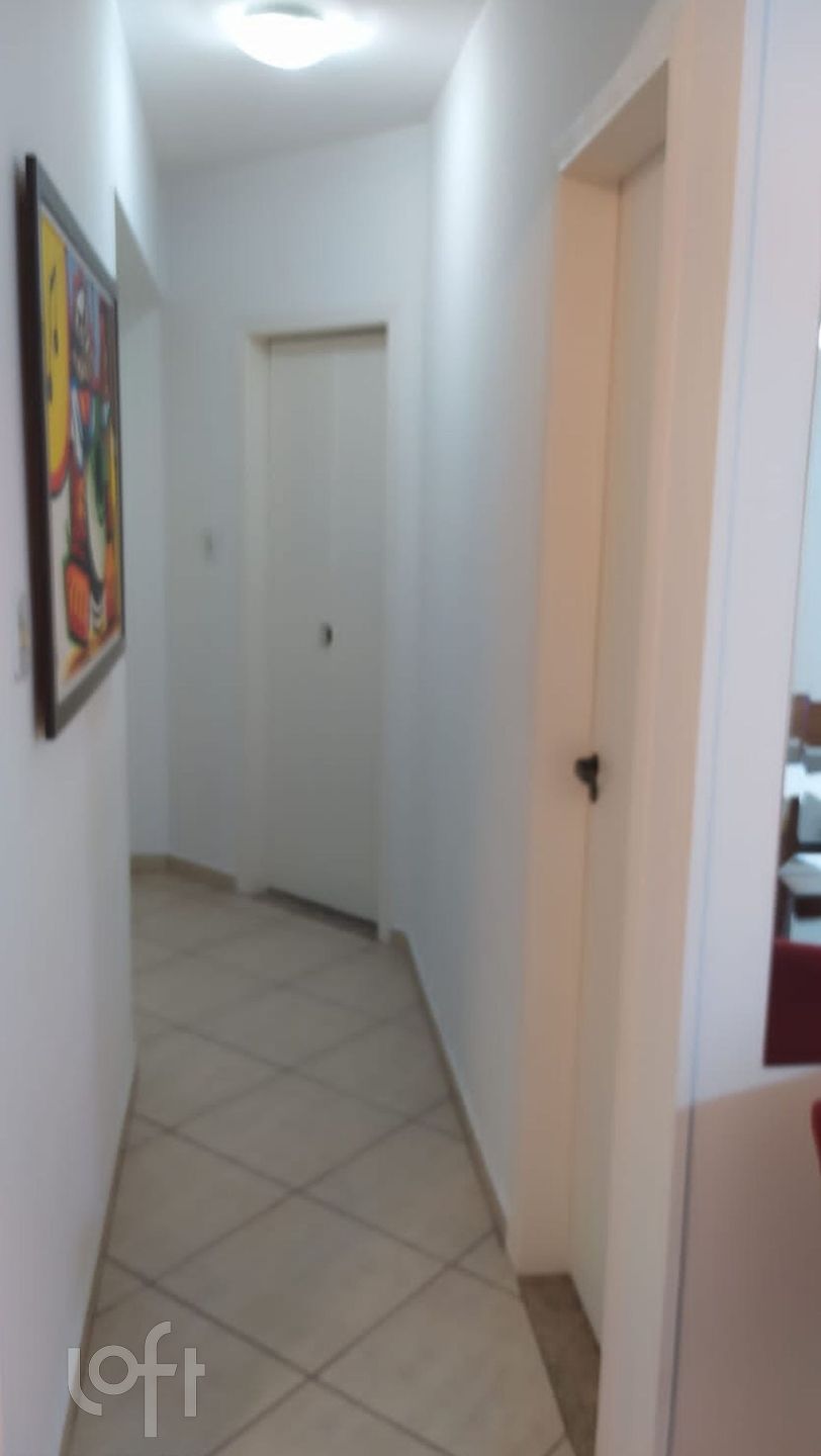 Apartamento à venda com 3 quartos, 79m² - Foto 2