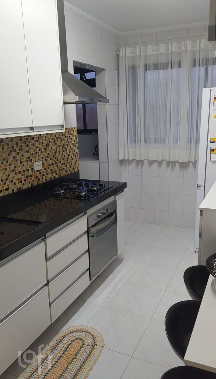 Apartamento à venda com 3 quartos, 79m² - Foto 17