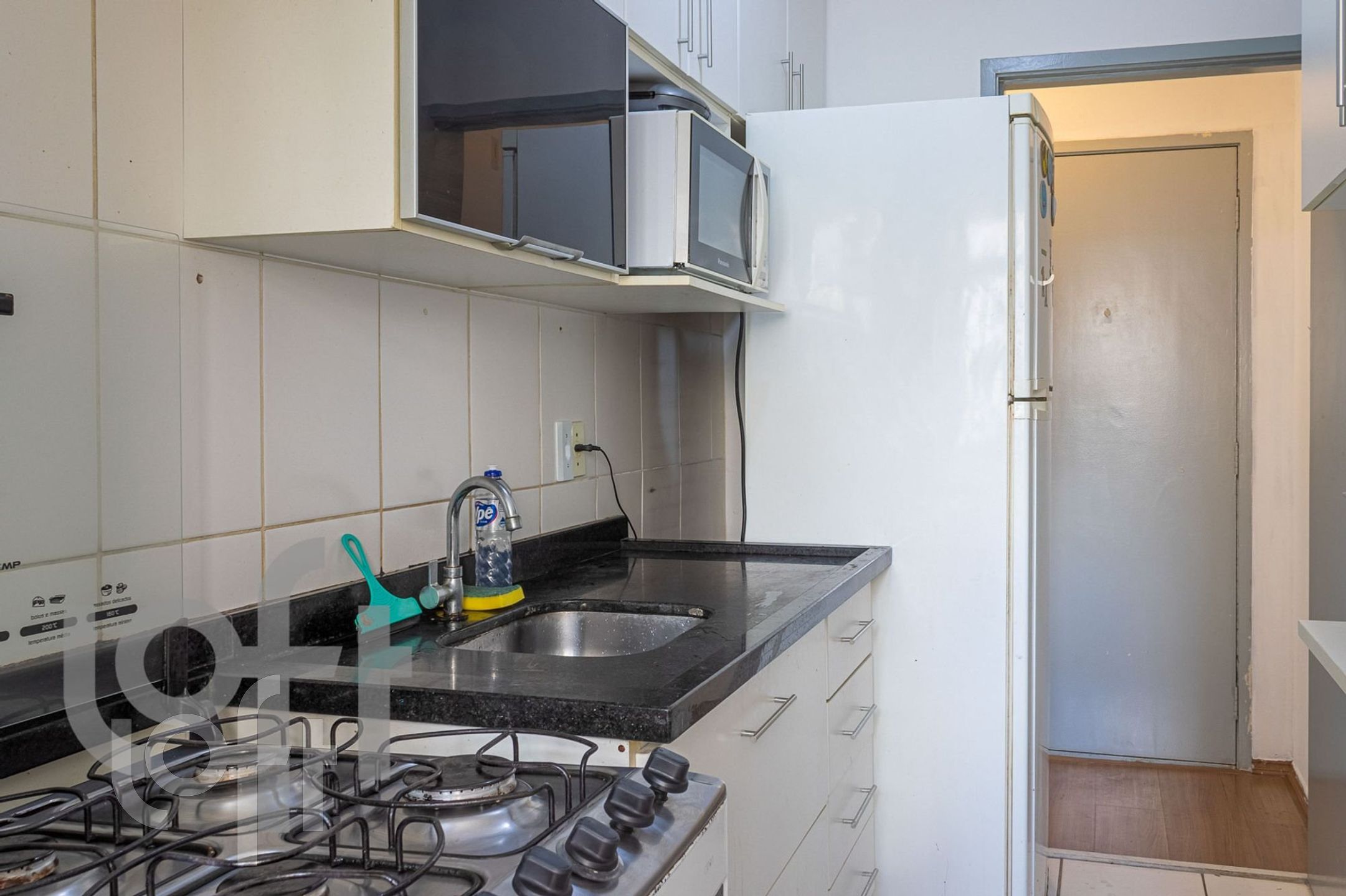 Apartamento à venda com 3 quartos, 57m² - Foto 18