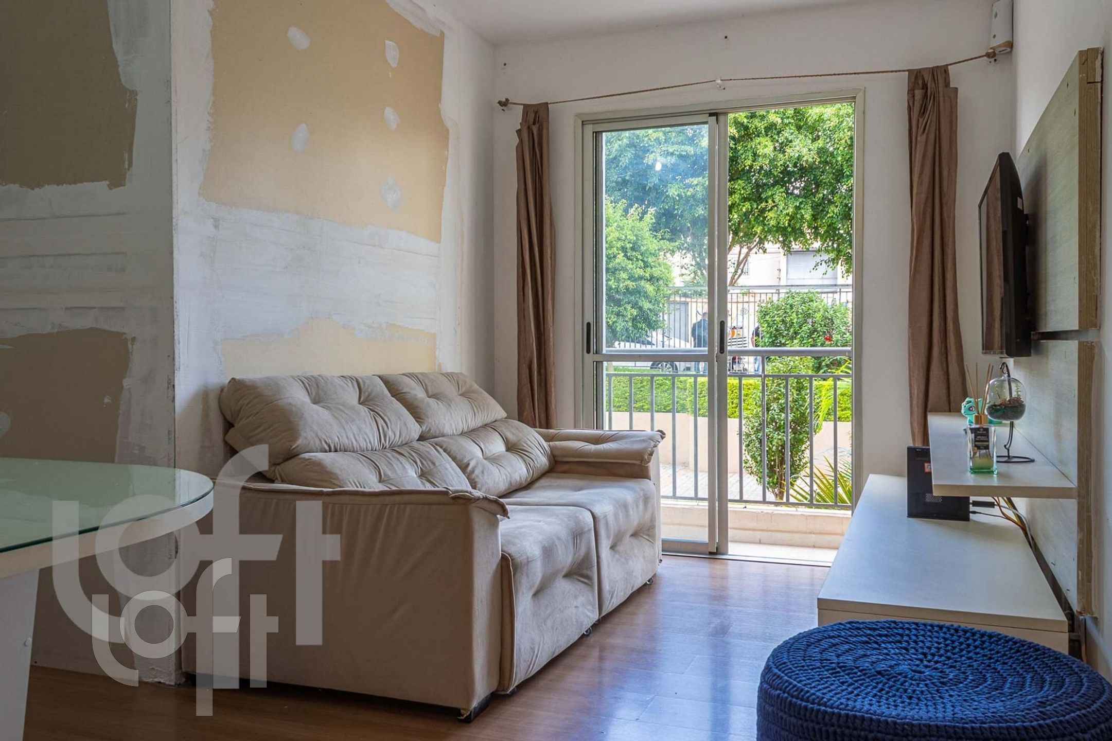 Apartamento à venda com 3 quartos, 57m² - Foto 1