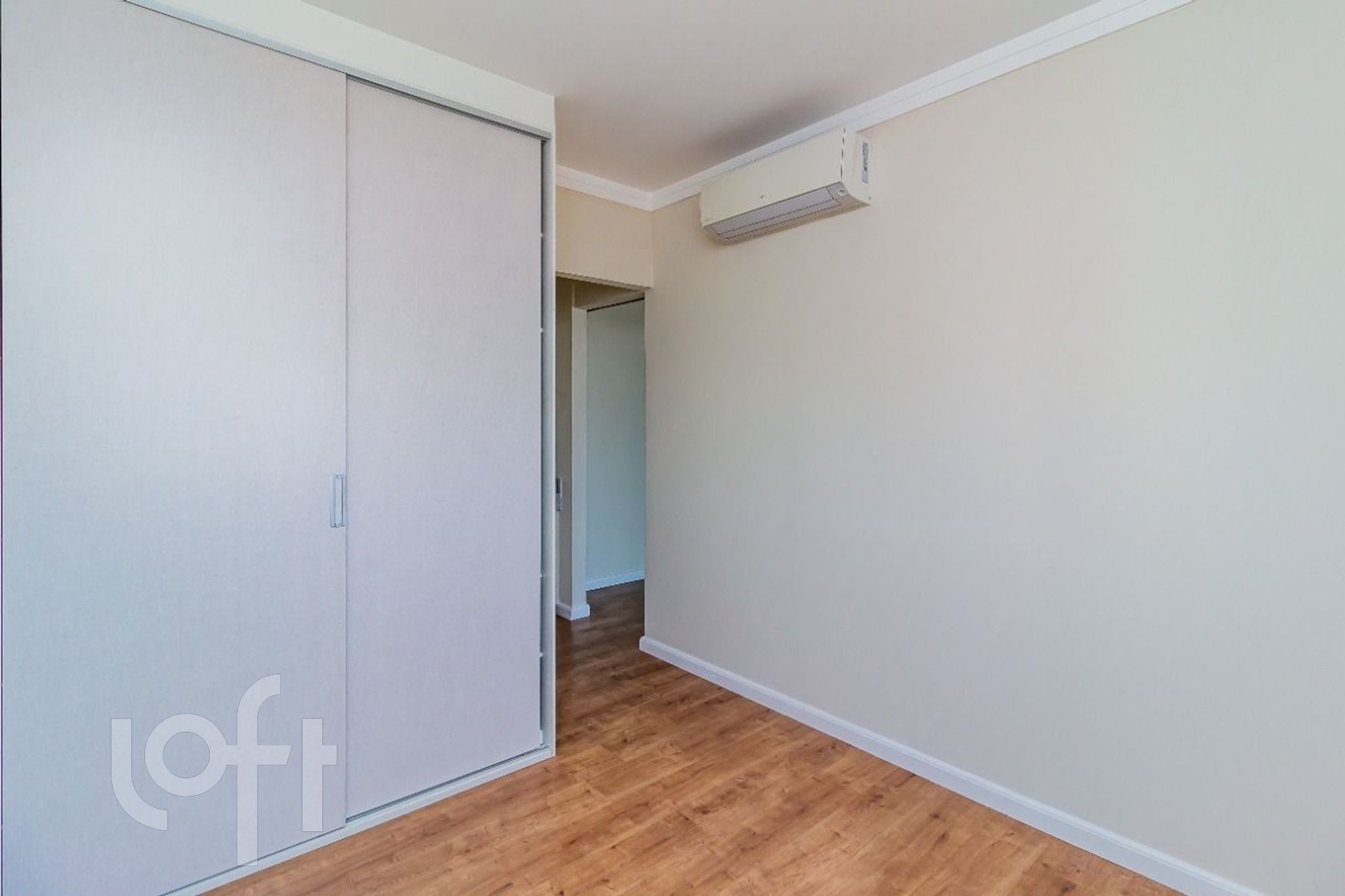 Apartamento à venda com 1 quarto, 42m² - Foto 7