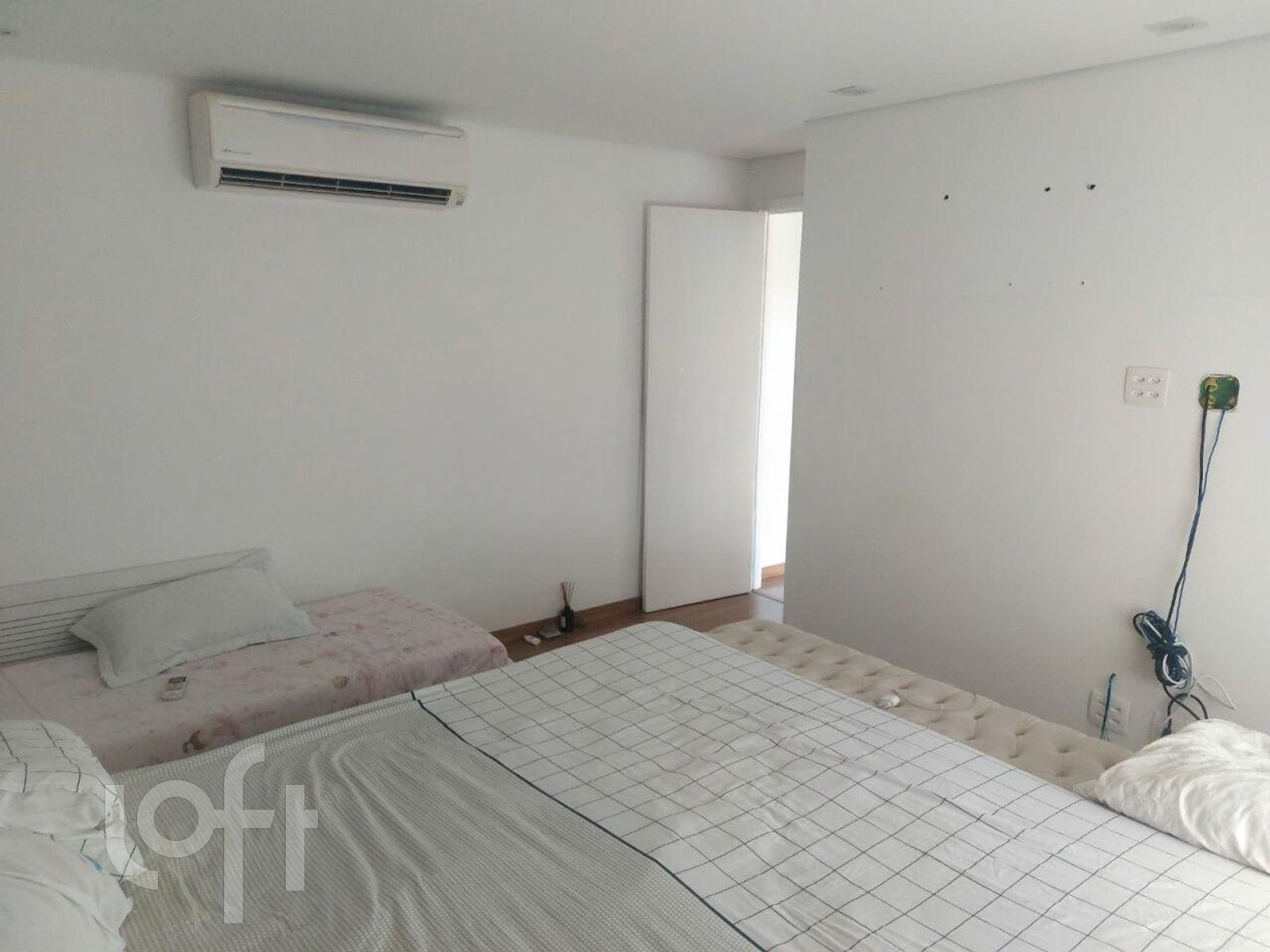 Apartamento à venda com 3 quartos, 144m² - Foto 4