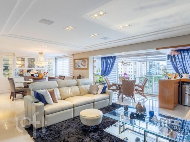 Apartamento com 146m², 3 dormitórios, 2 suítes, 2 vagas, Jardim Europa em Porto Alegre