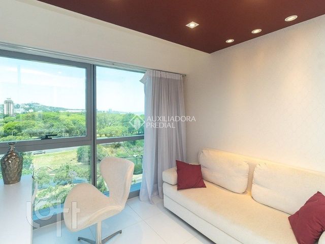 Apartamento com 41m², 1 dormitório, 1 suíte, 1 vaga, Praia de Belas em Porto Alegre