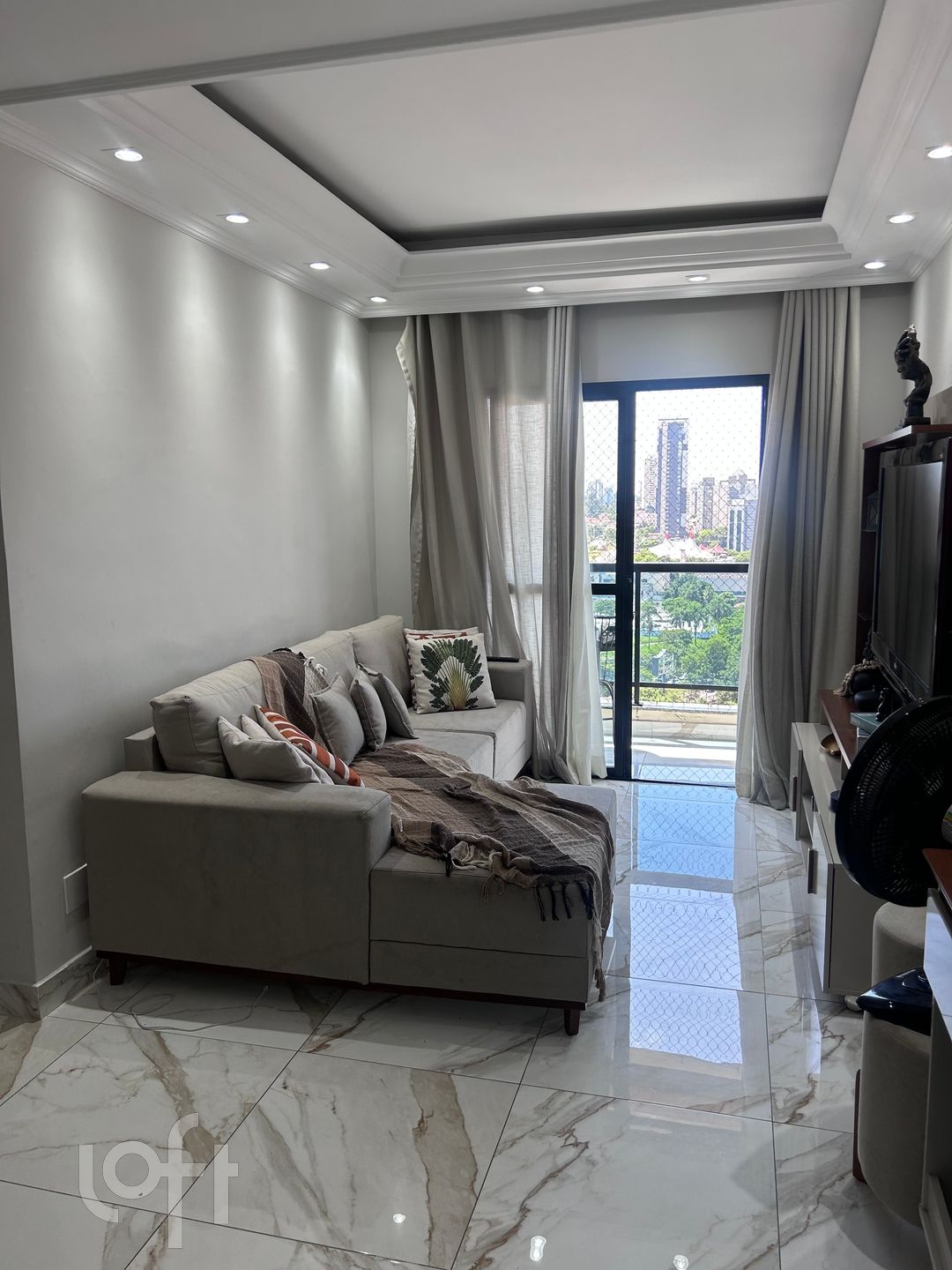Apartamento à venda em Vila Regente Feijó com 90 m², 3 quartos, 2 vagas