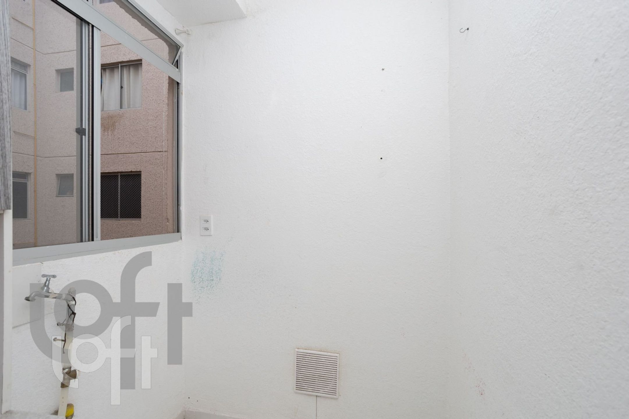 Apartamento à venda com 2 quartos, 39m² - Foto 15