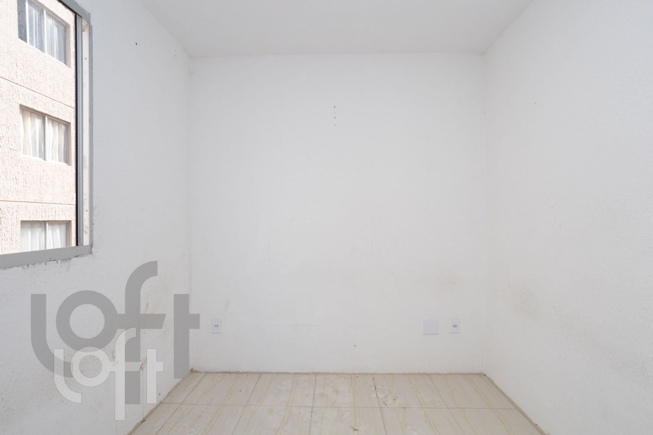 Apartamento à venda com 2 quartos, 39m² - Foto 3