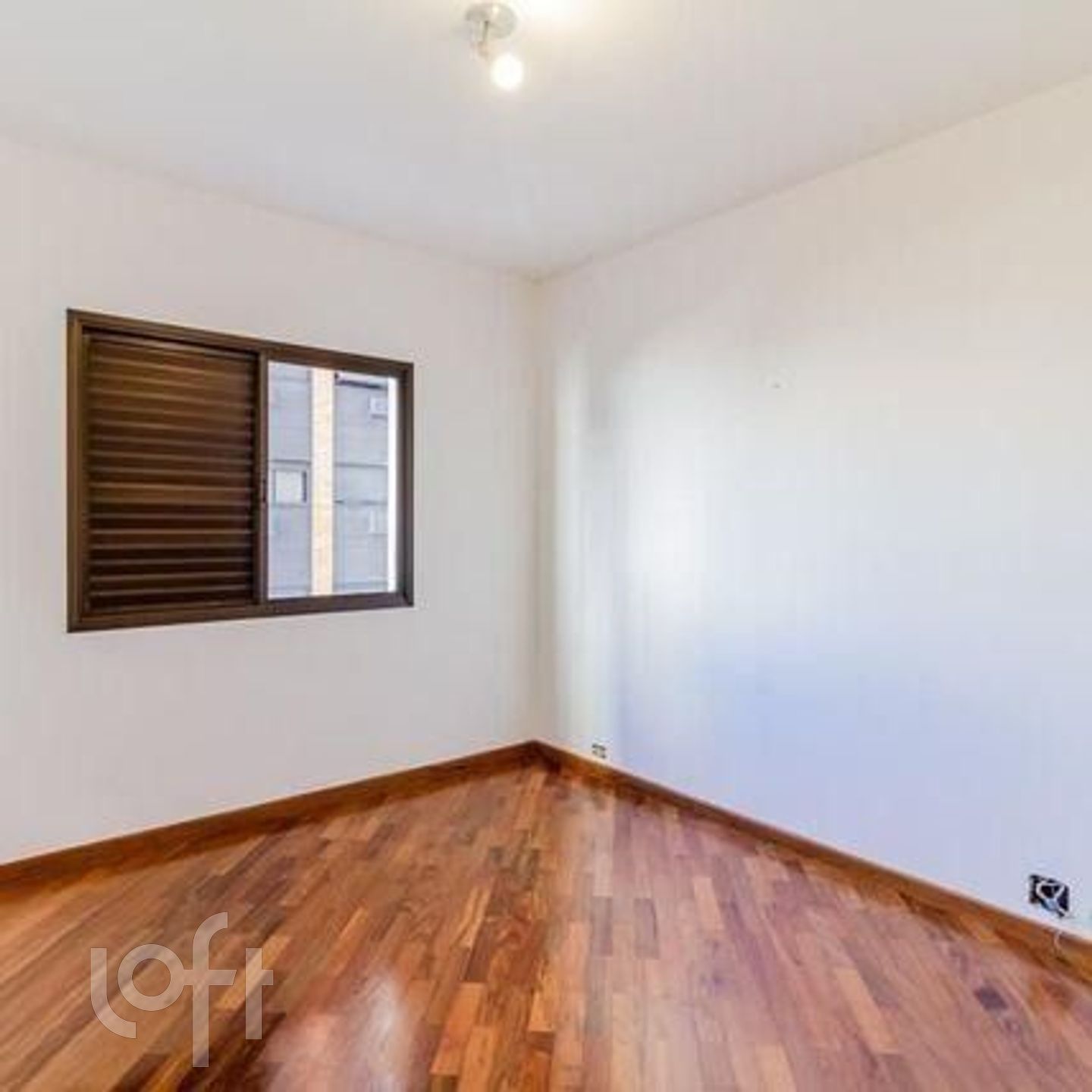 Apartamento à venda com 4 quartos, 142m² - Foto 21