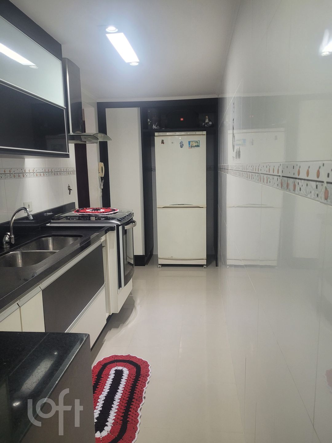 Apartamento à venda com 3 quartos, 60m² - Foto 3