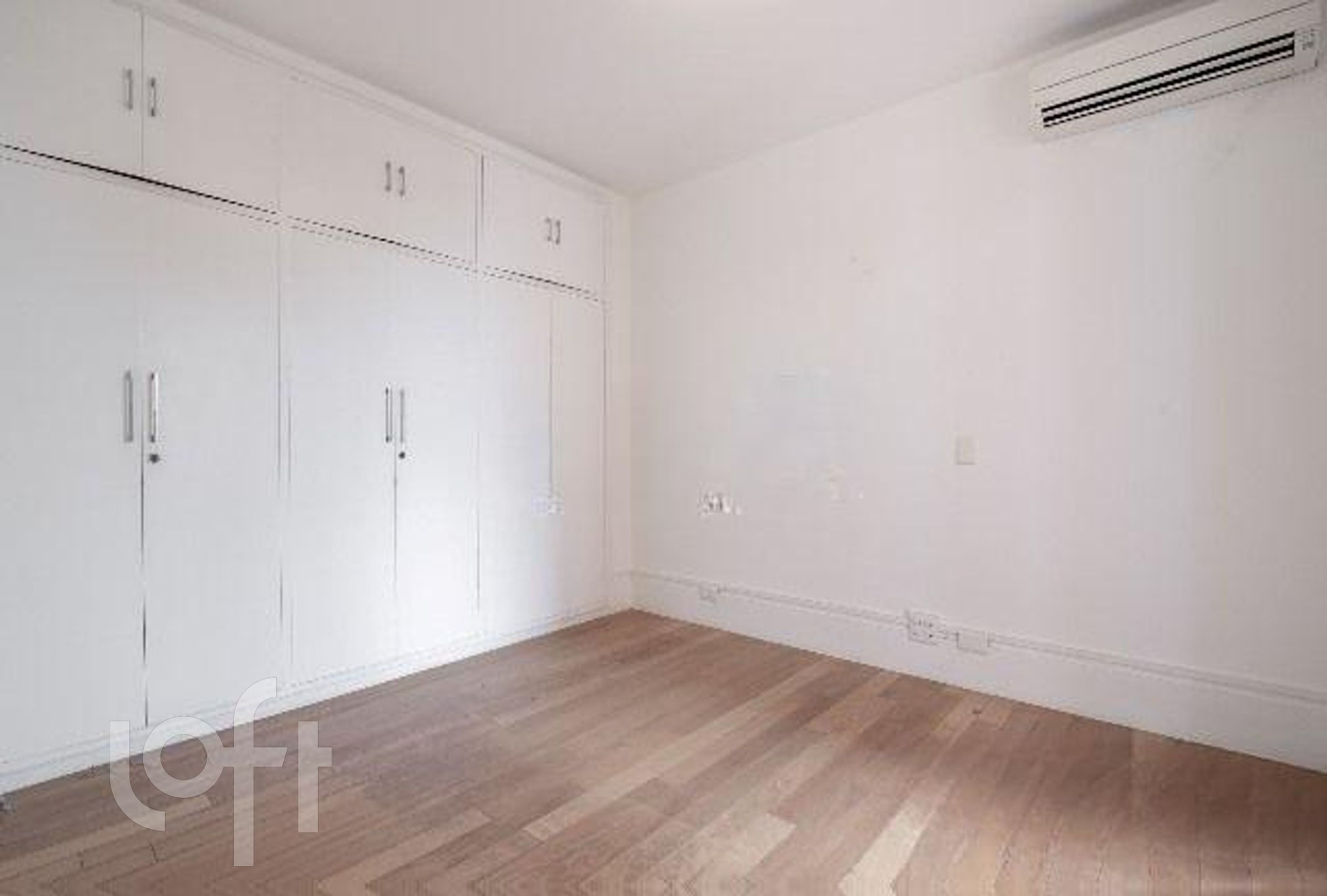 Apartamento à venda com 4 quartos, 260m² - Foto 11