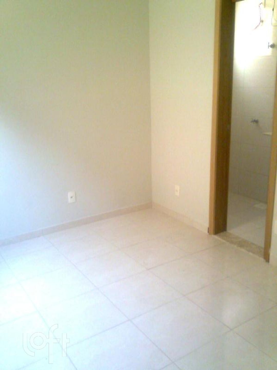 Apartamento à venda com 3 quartos, 85m² - Foto 4