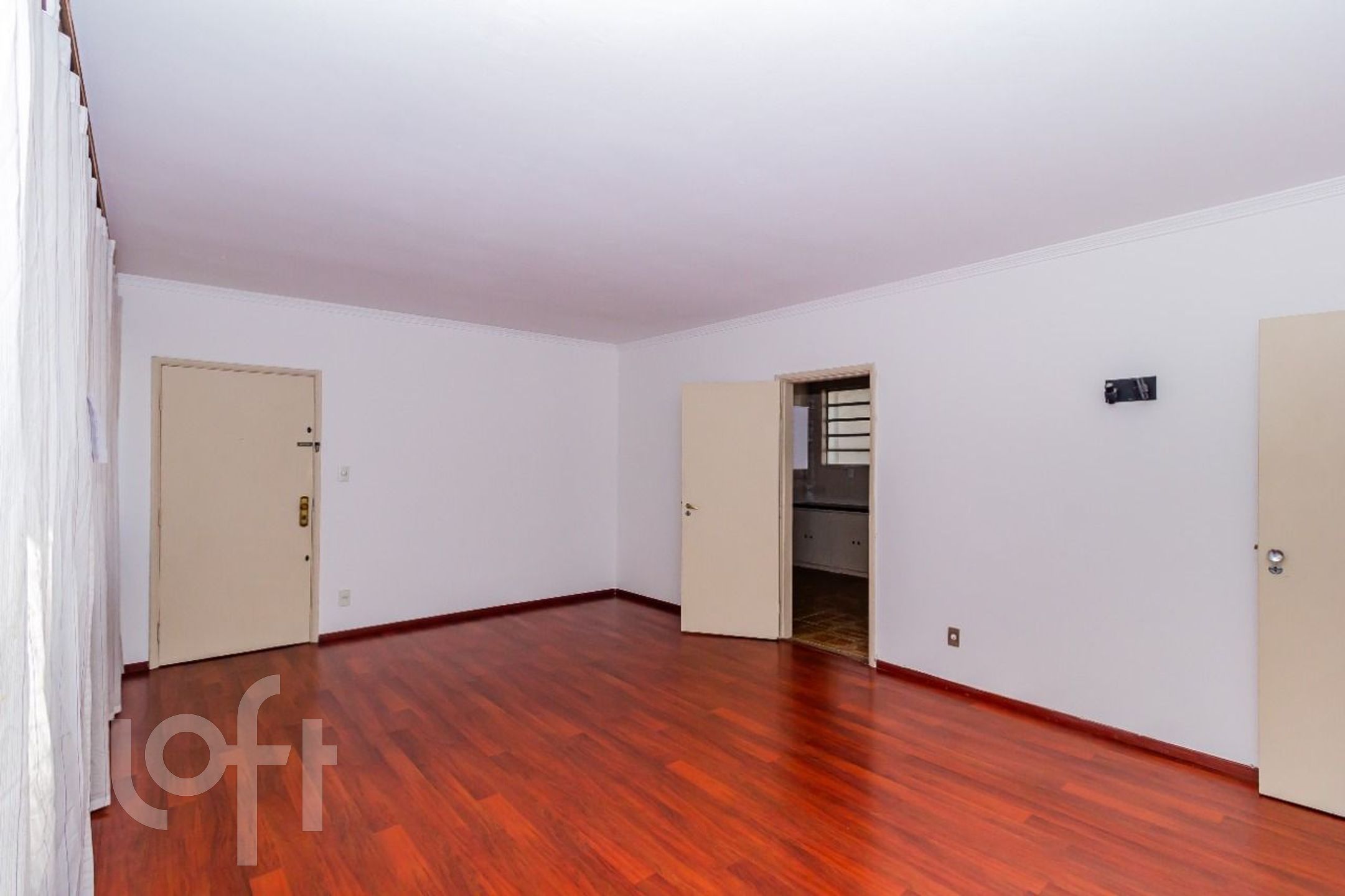 Apartamento à venda com 3 quartos, 136m² - Foto 3