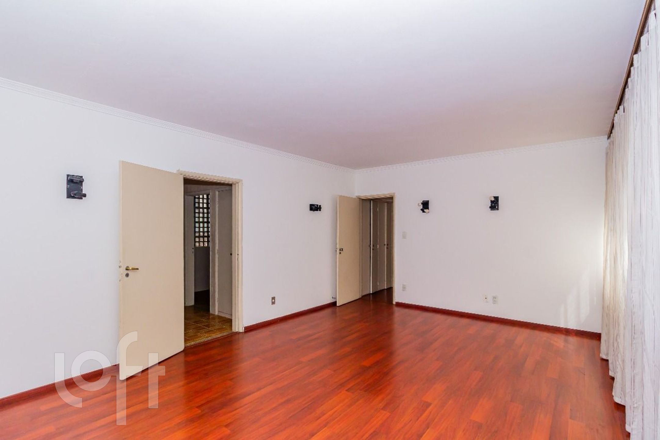 Apartamento à venda com 3 quartos, 136m² - Foto 4