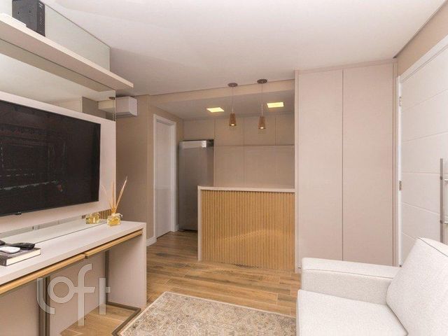 Apartamento com 33m², 1 dormitório, 1 vaga, Santana em Porto Alegre