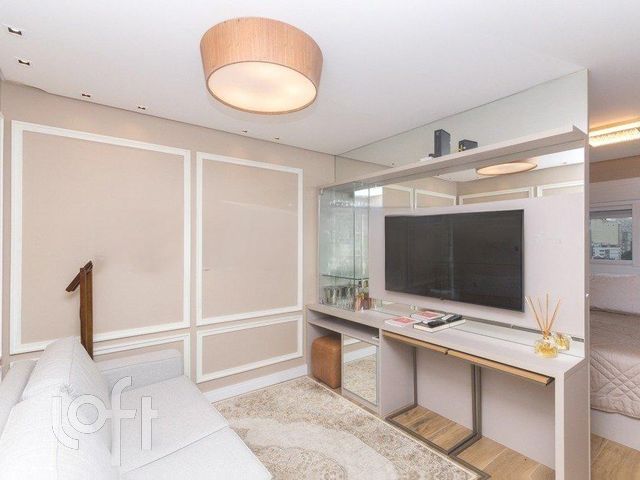 Apartamento com 33m², 1 dormitório, 1 vaga, Santana em Porto Alegre