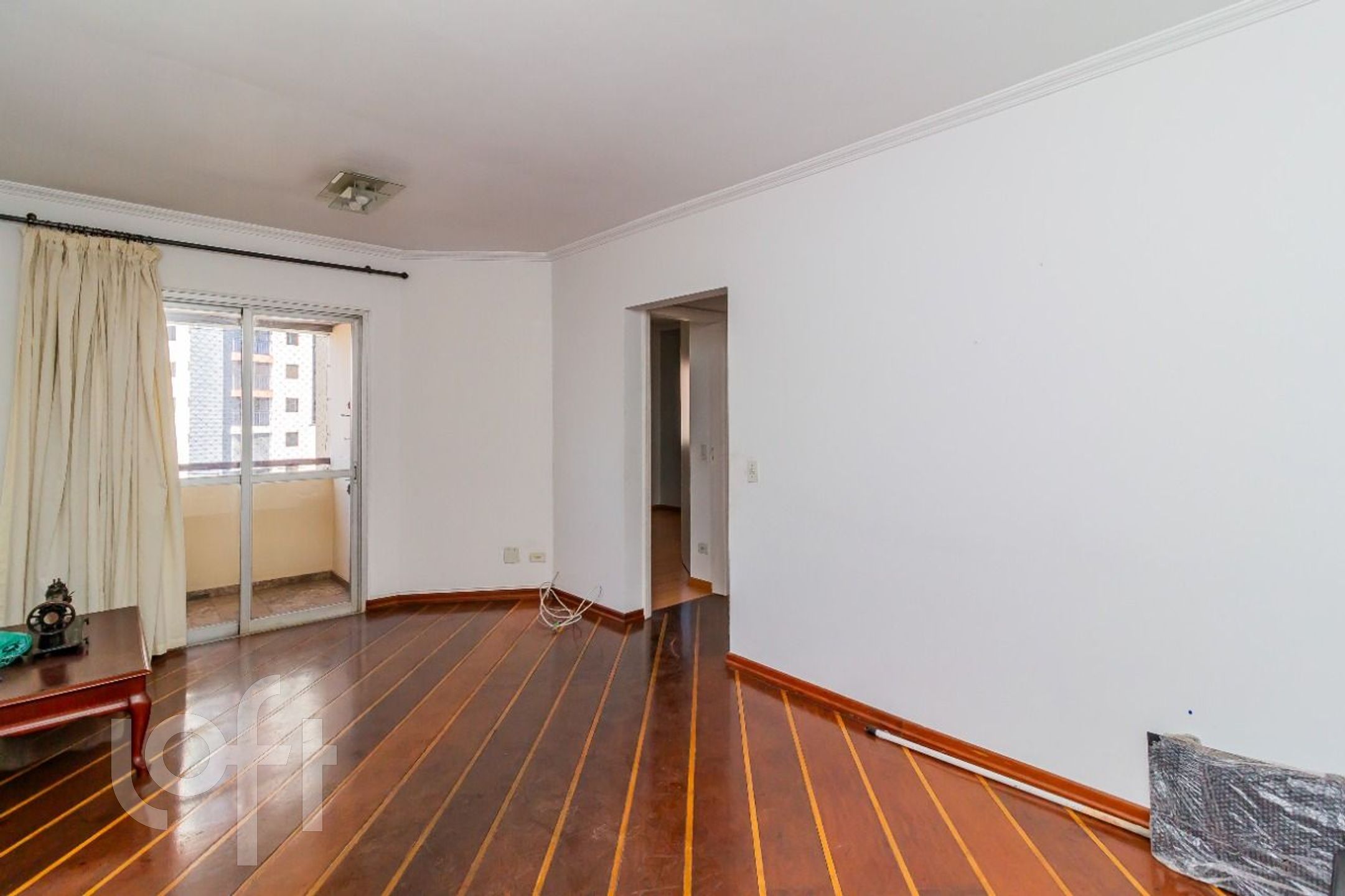 Apartamento à venda com 2 quartos, 63m² - Foto 1