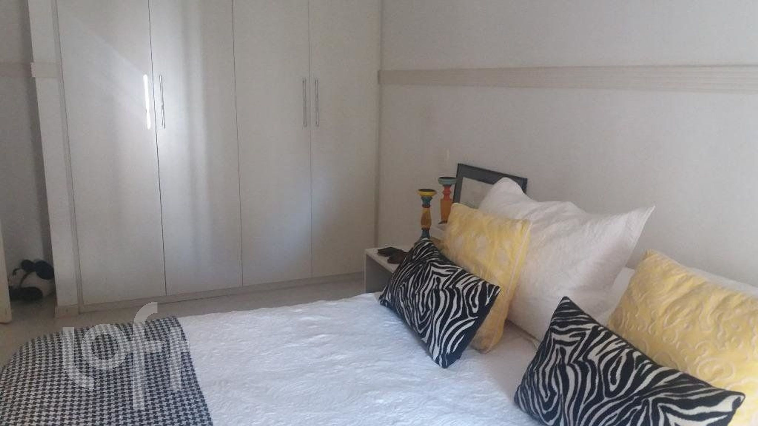 Apartamento à venda com 4 quartos, 170m² - Foto 17