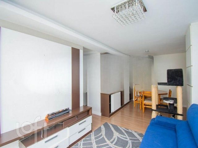 Apartamento com 75m², 3 dormitórios, 1 suíte, 1 vaga, Vila Ipiranga em Porto Alegre