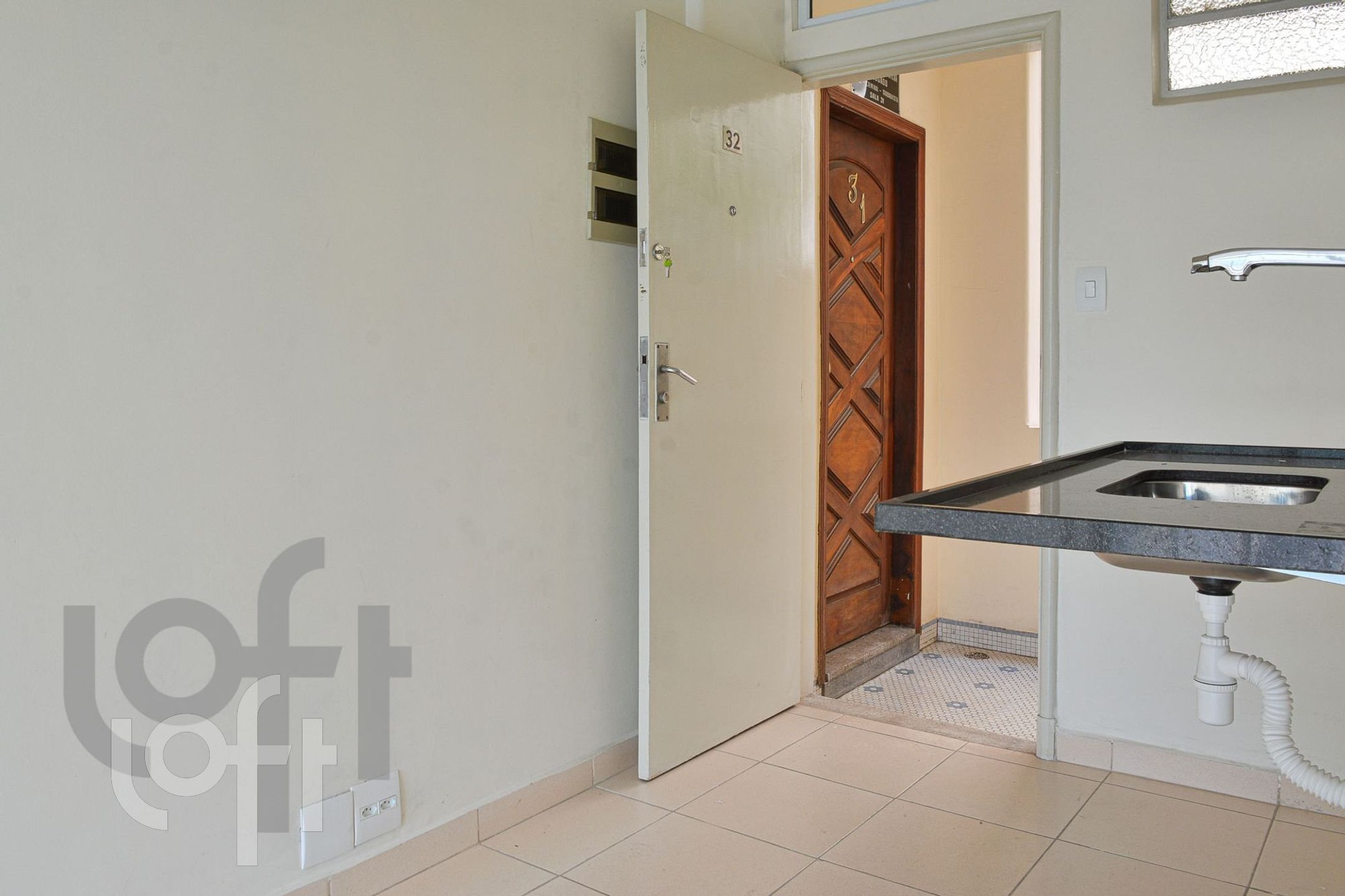 Apartamento à venda com 1 quarto, 38m² - Foto 7