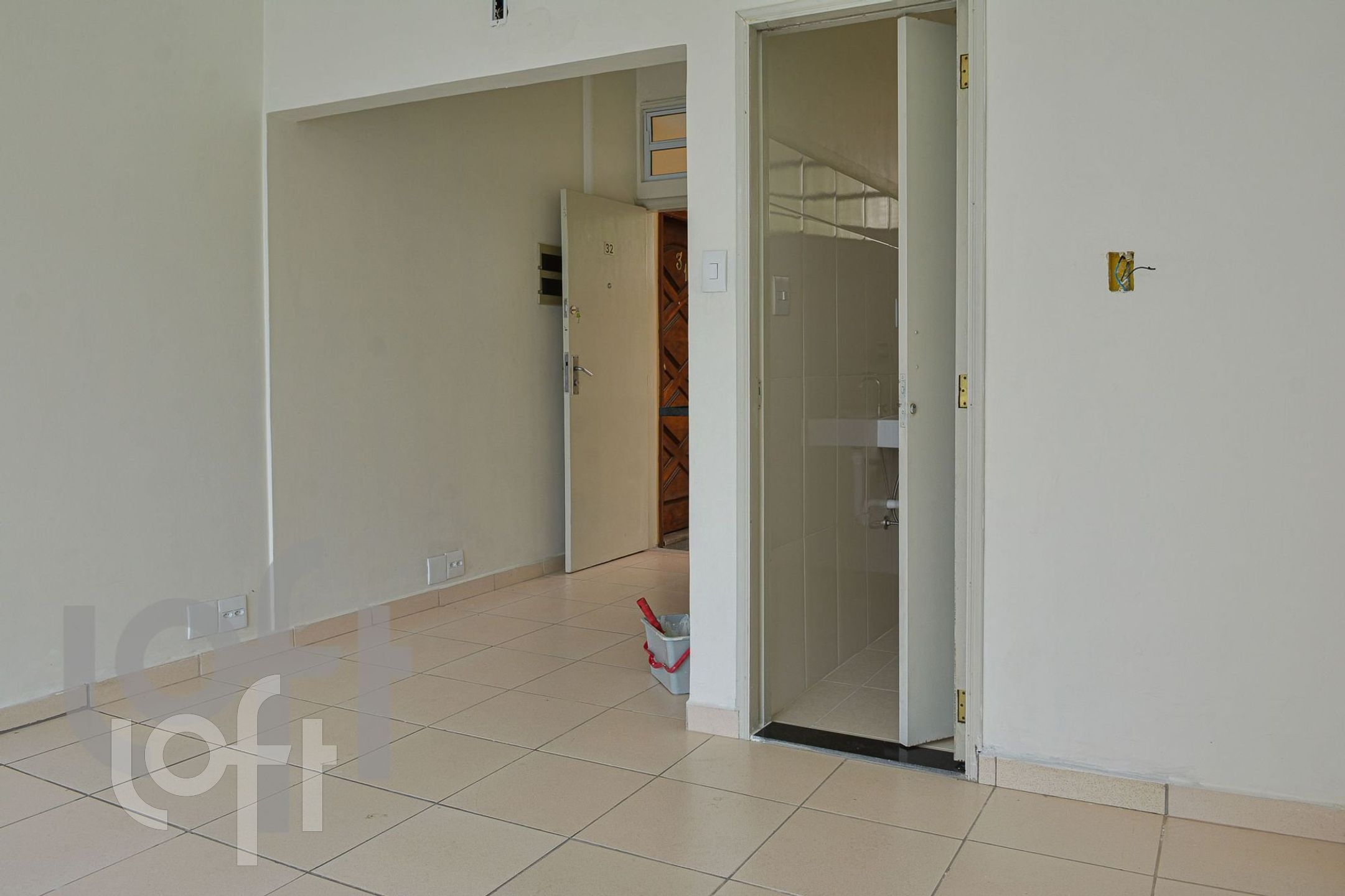 Apartamento à venda com 1 quarto, 38m² - Foto 4