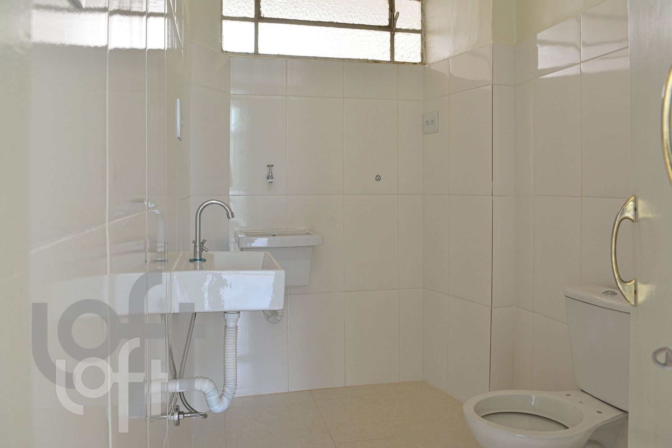 Apartamento à venda com 1 quarto, 38m² - Foto 13