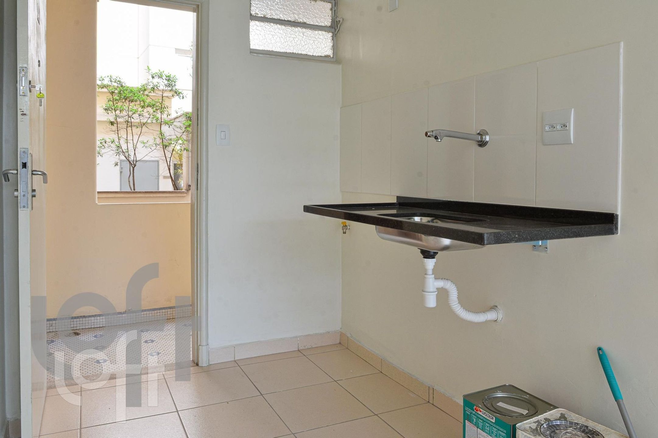 Apartamento à venda com 1 quarto, 38m² - Foto 8