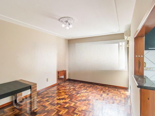Apartamento com 80m², 2 dormitórios, Santana em Porto Alegre