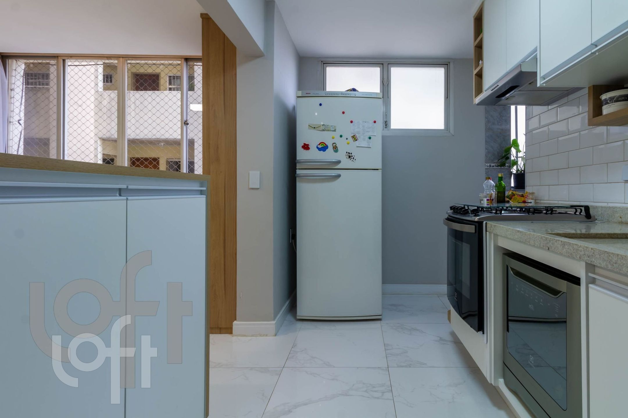 Apartamento à venda com 2 quartos, 72m² - Foto 23