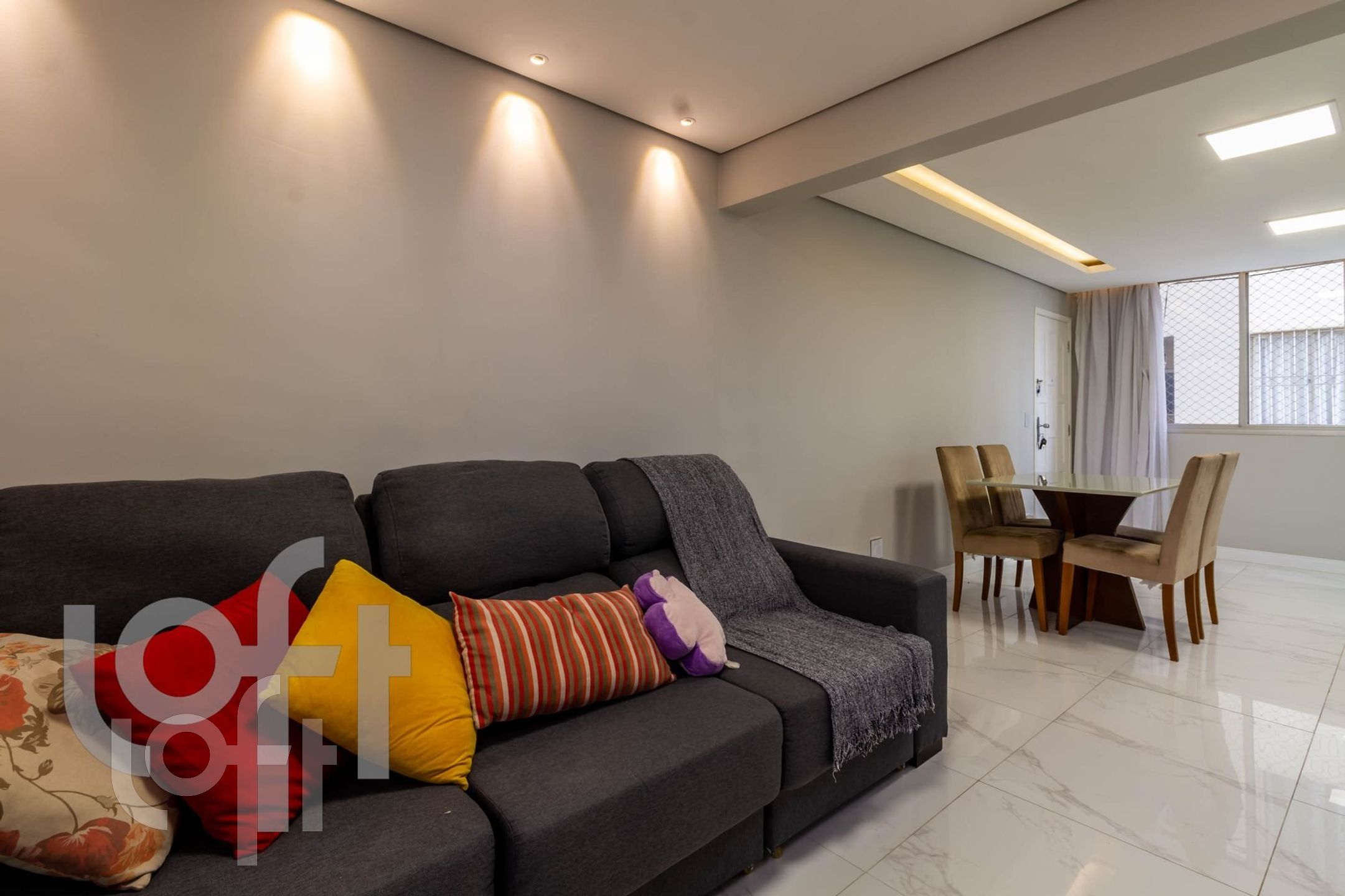 Apartamento à venda com 2 quartos, 72m² - Foto 16