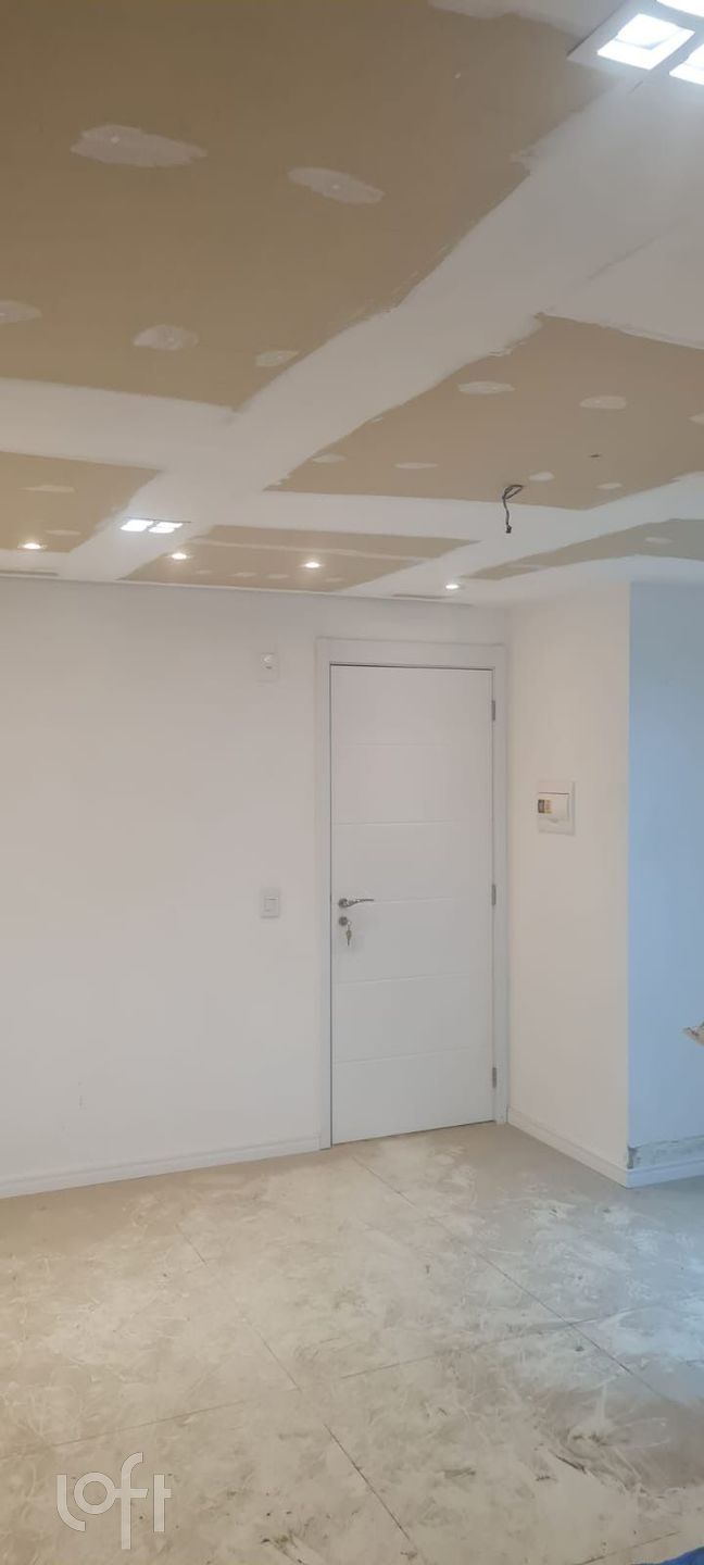 Apartamento à venda com 2 quartos, 65m² - Foto 1