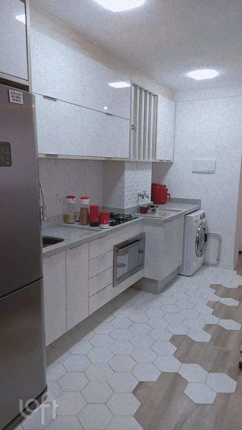 Apartamento à venda com 2 quartos, 44m² - Foto 3