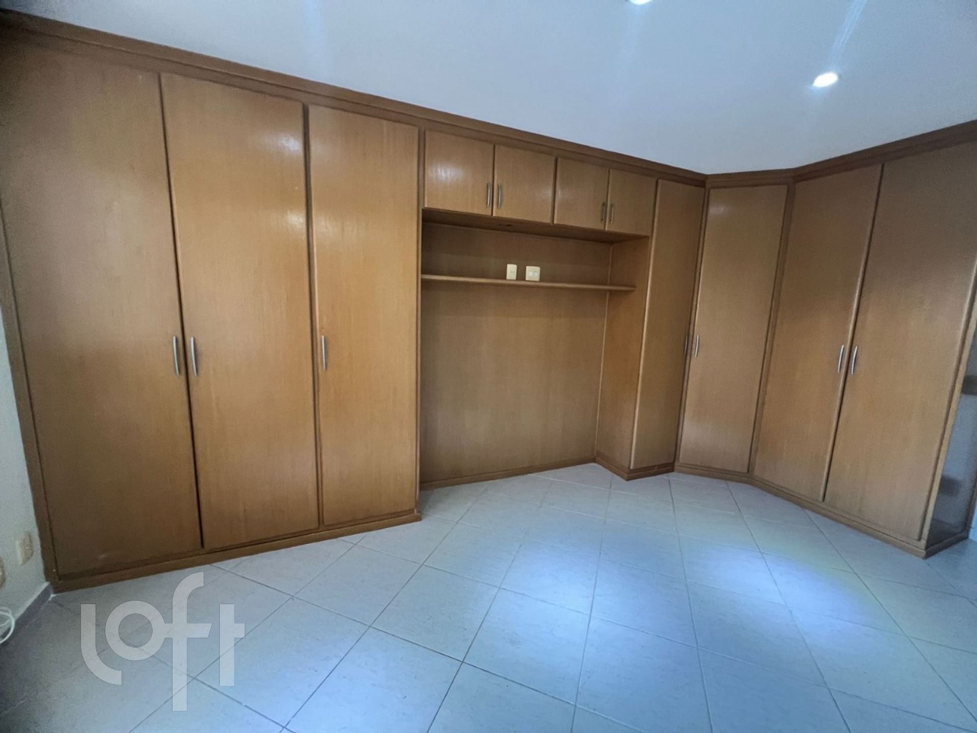 Apartamento à venda com 3 quartos, 101m² - Foto 12