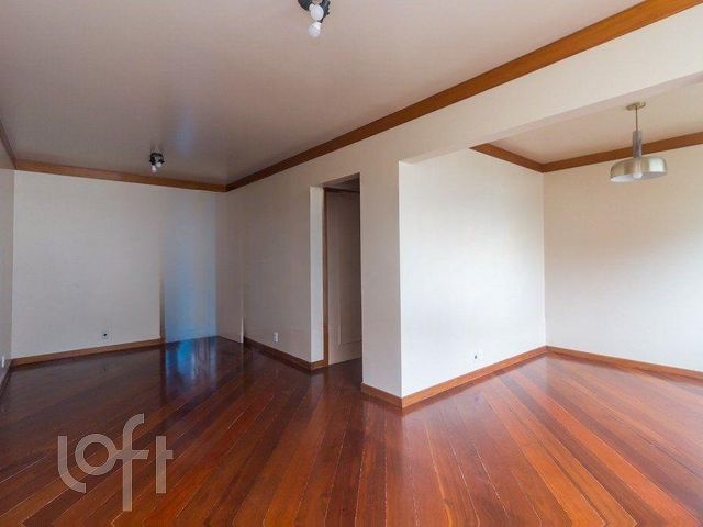 Apartamento com 115m², 3 dormitórios, 1 suíte, 1 vaga, Bela Vista em Porto Alegre