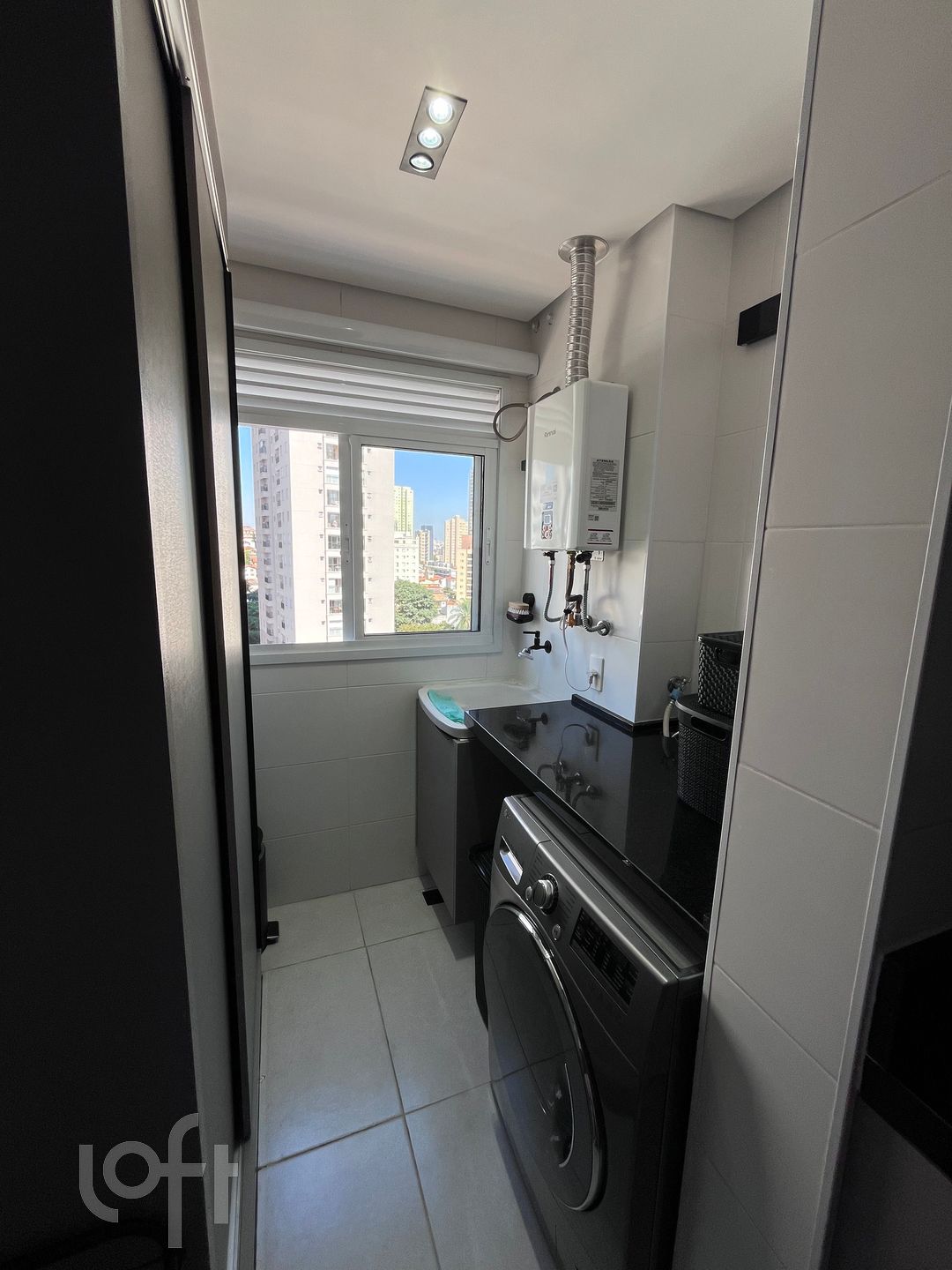 Apartamento à venda com 2 quartos, 61m² - Foto 22