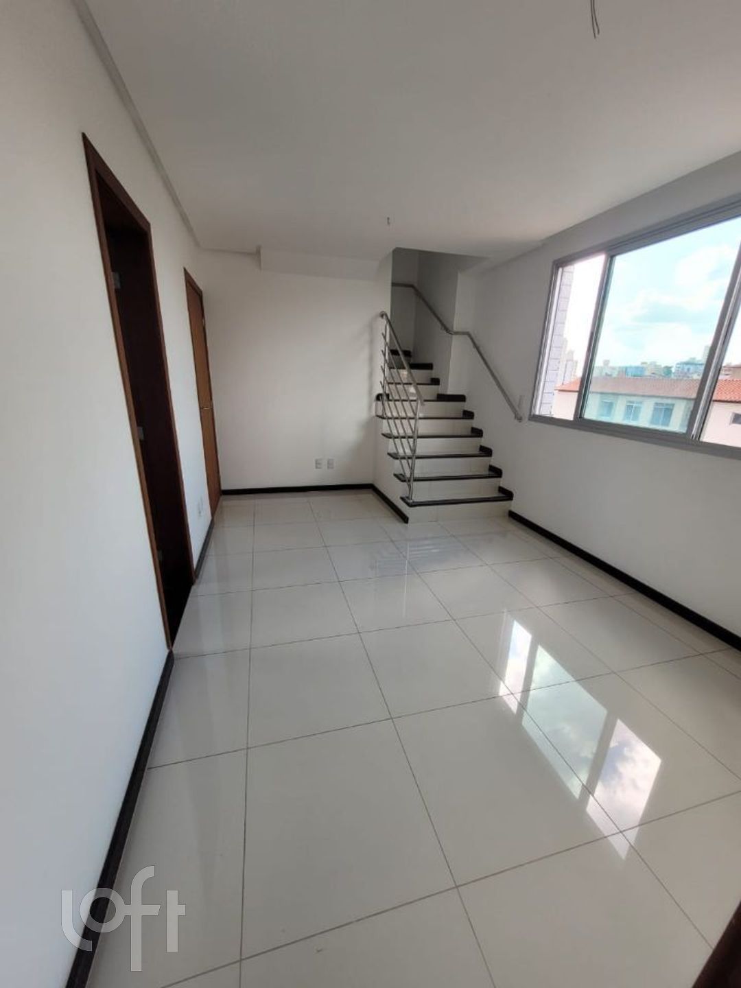 Apartamento à venda em Centro com 107 m², 3 quartos, 1 suíte, 2 vagas