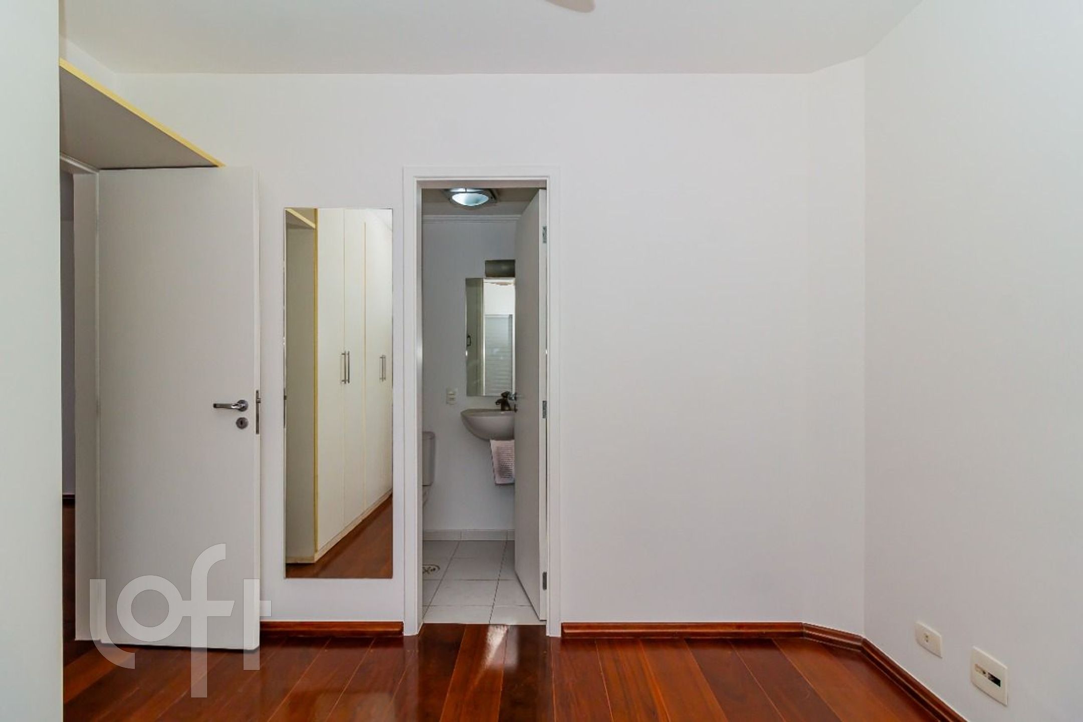 Apartamento à venda com 2 quartos, 142m² - Foto 17