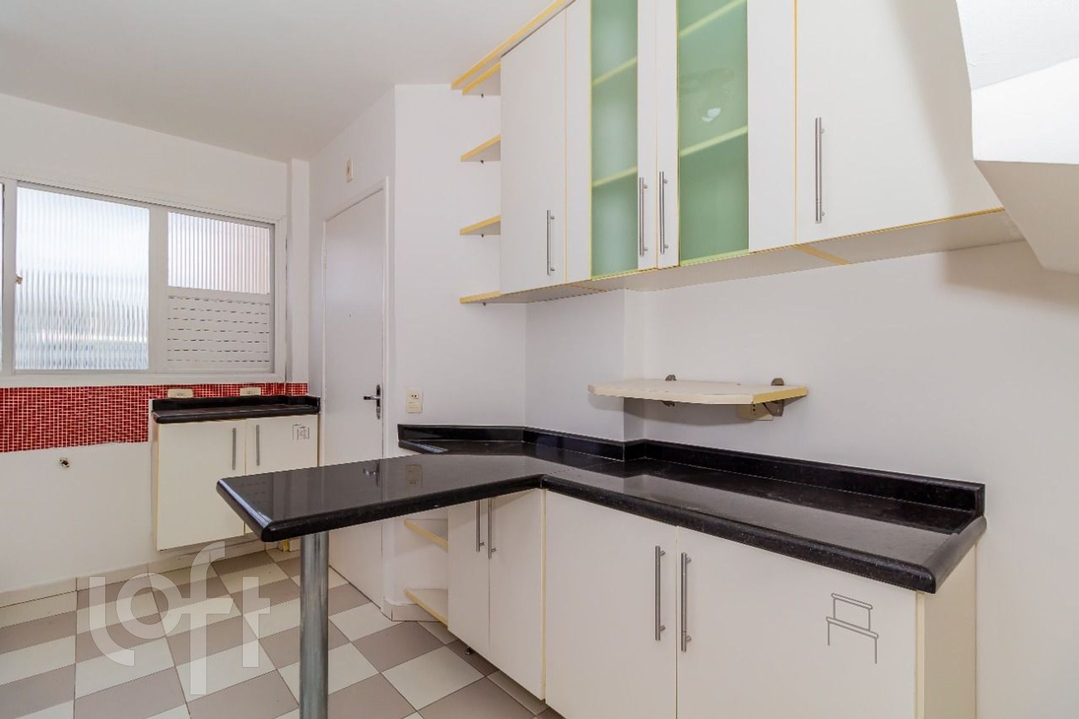 Apartamento à venda com 2 quartos, 142m² - Foto 40