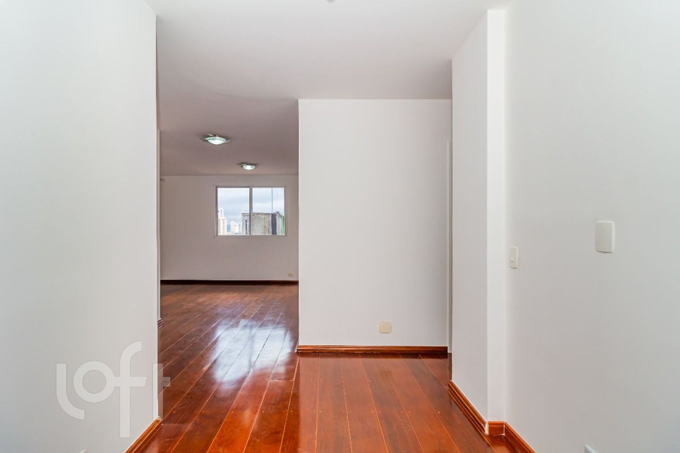 Apartamento à venda com 2 quartos, 142m² - Foto 11