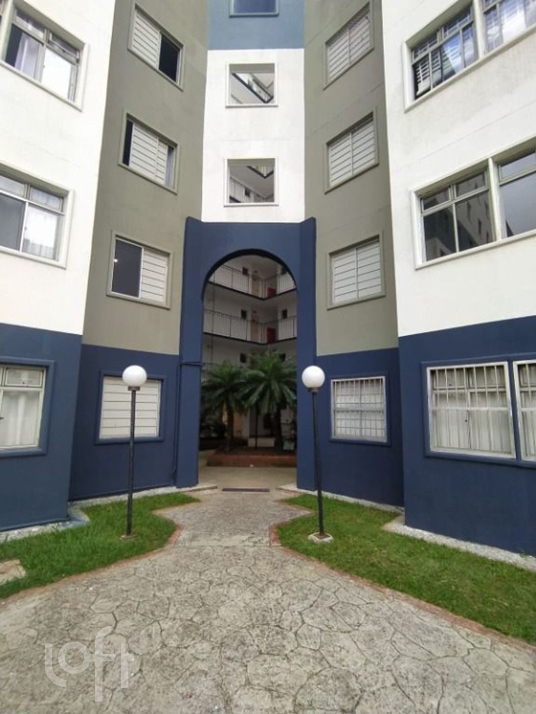 Apartamento à venda com 2 quartos, 52m² - Foto 3