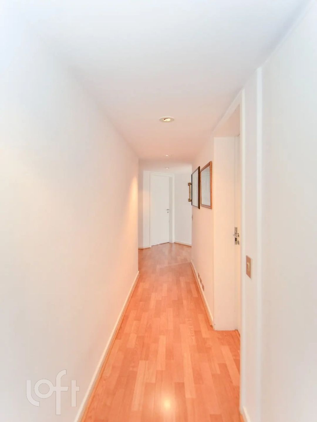 Apartamento à venda com 4 quartos, 326m² - Foto 8