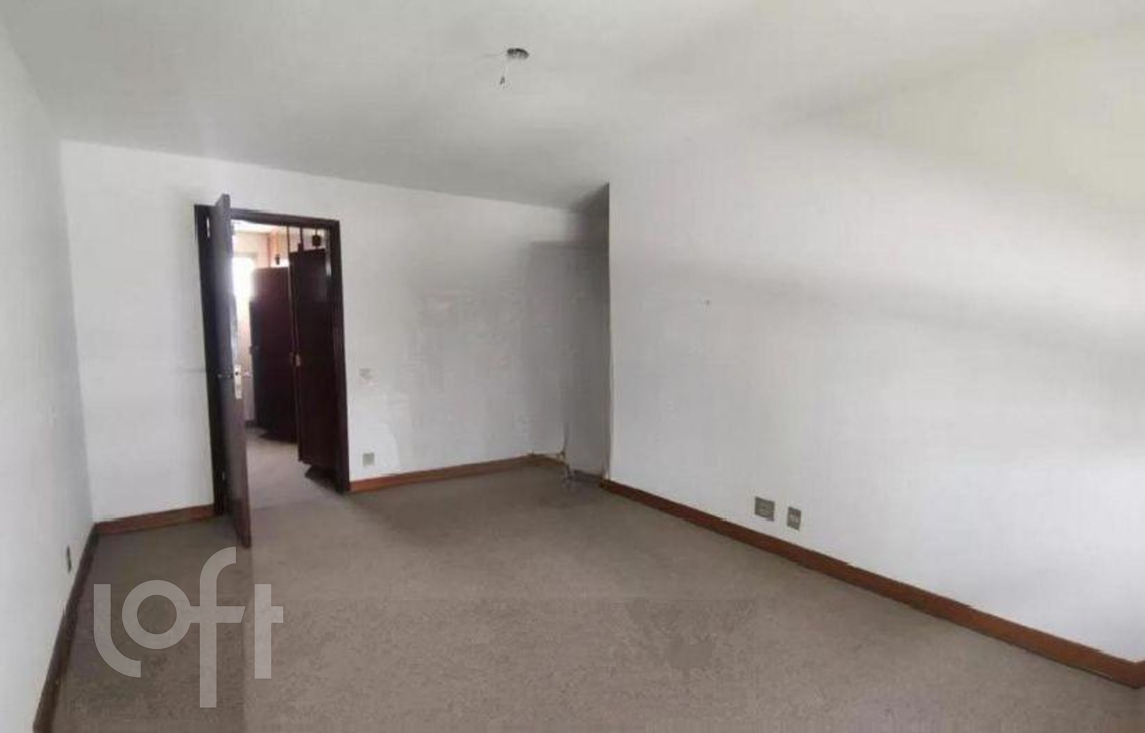 Apartamento à venda com 3 quartos, 157m² - Foto 4