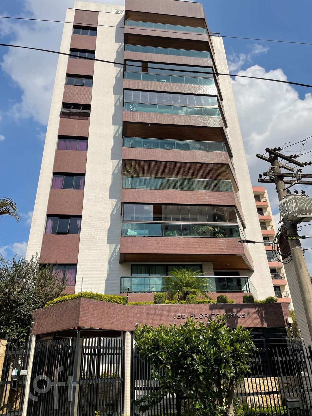 Apartamento à venda com 4 quartos, 215m² - Foto 18