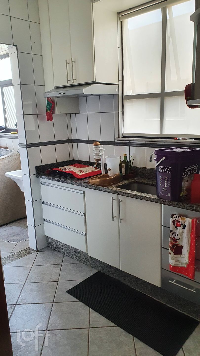 Apartamento à venda com 3 quartos, 100m² - Foto 8