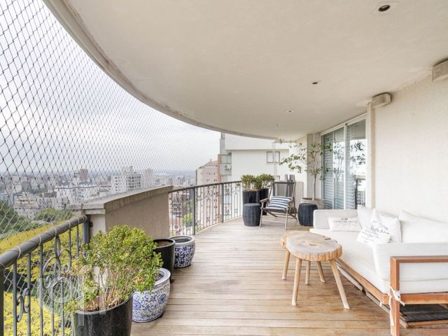 Apartamento com 333m², 3 dormitórios, 3 suítes, 4 vagas, Bela Vista em Porto Alegre