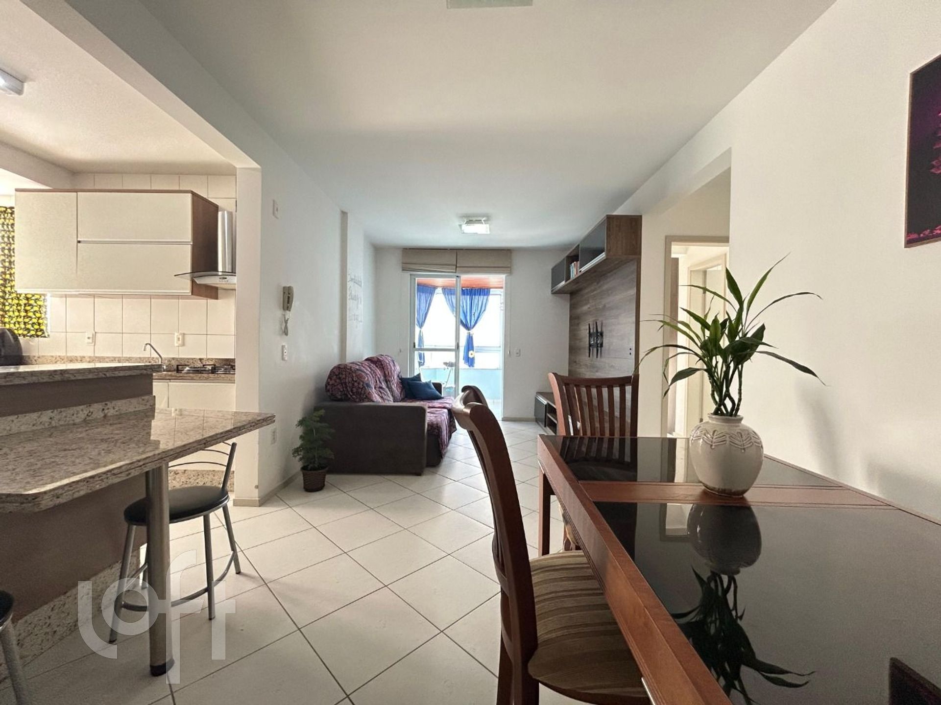 Apartamento à venda em Barreiros com 70 m², 2 quartos, 1 suíte, 1 vaga