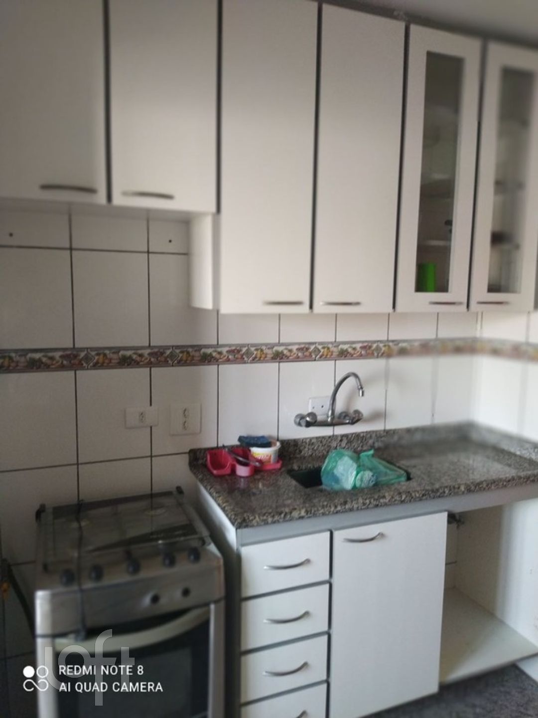 Apartamento à venda com 3 quartos, 70m² - Foto 2