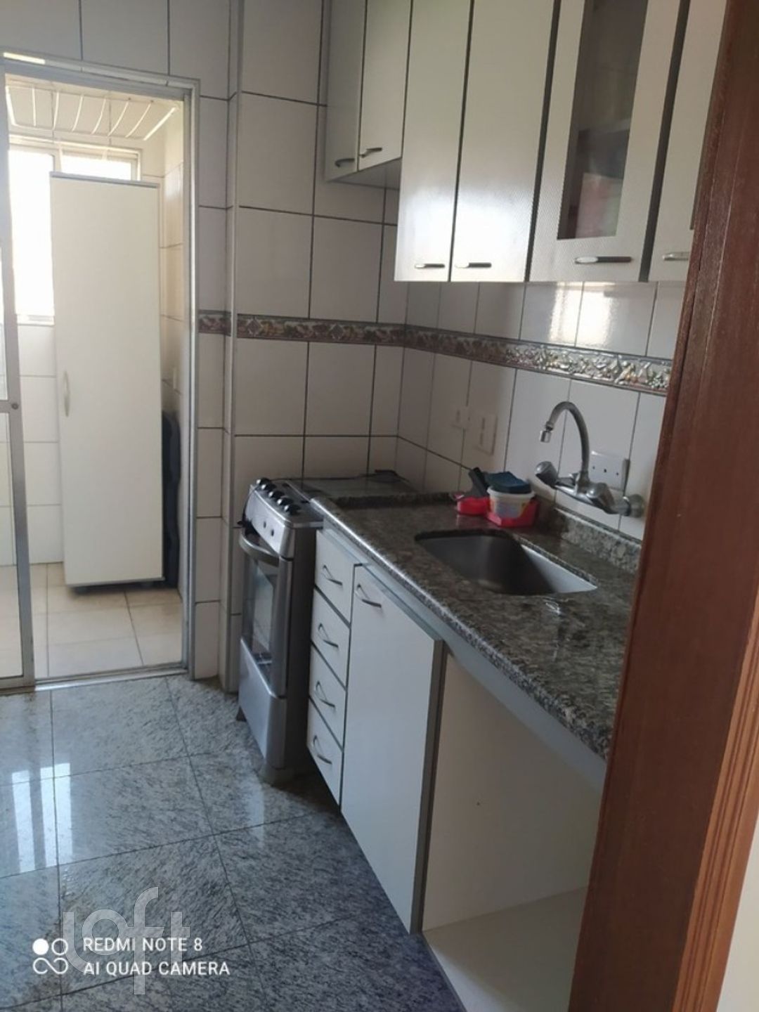 Apartamento à venda com 3 quartos, 70m² - Foto 3