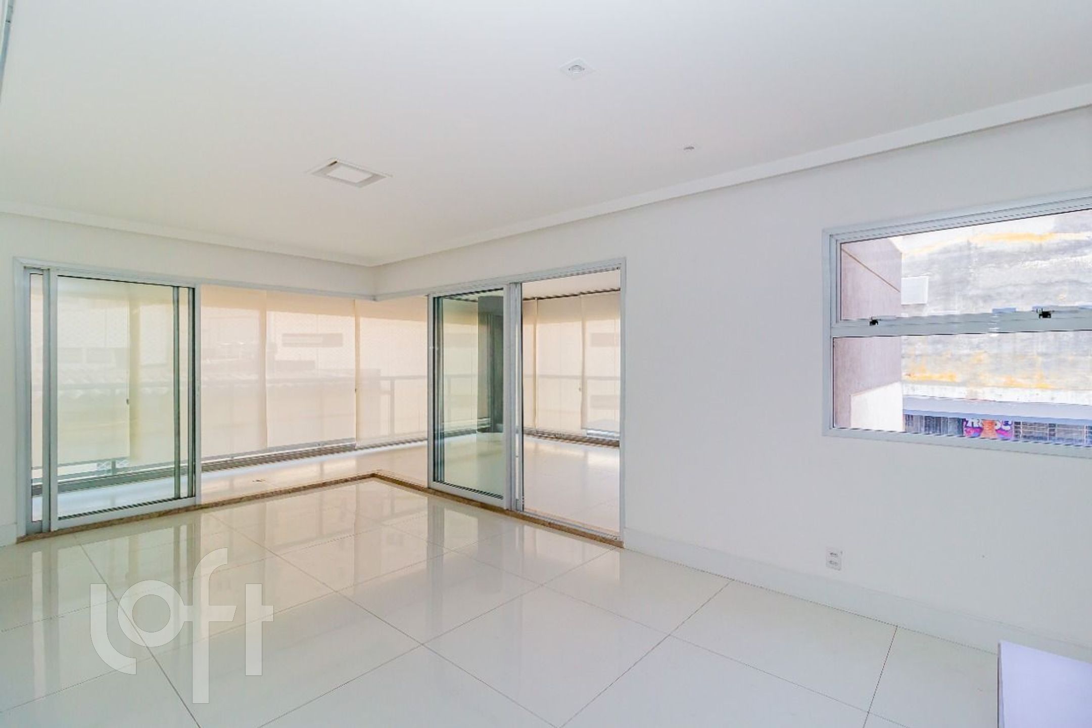 Apartamento à venda em Lapa com 122 m², 3 quartos, 2 vagas