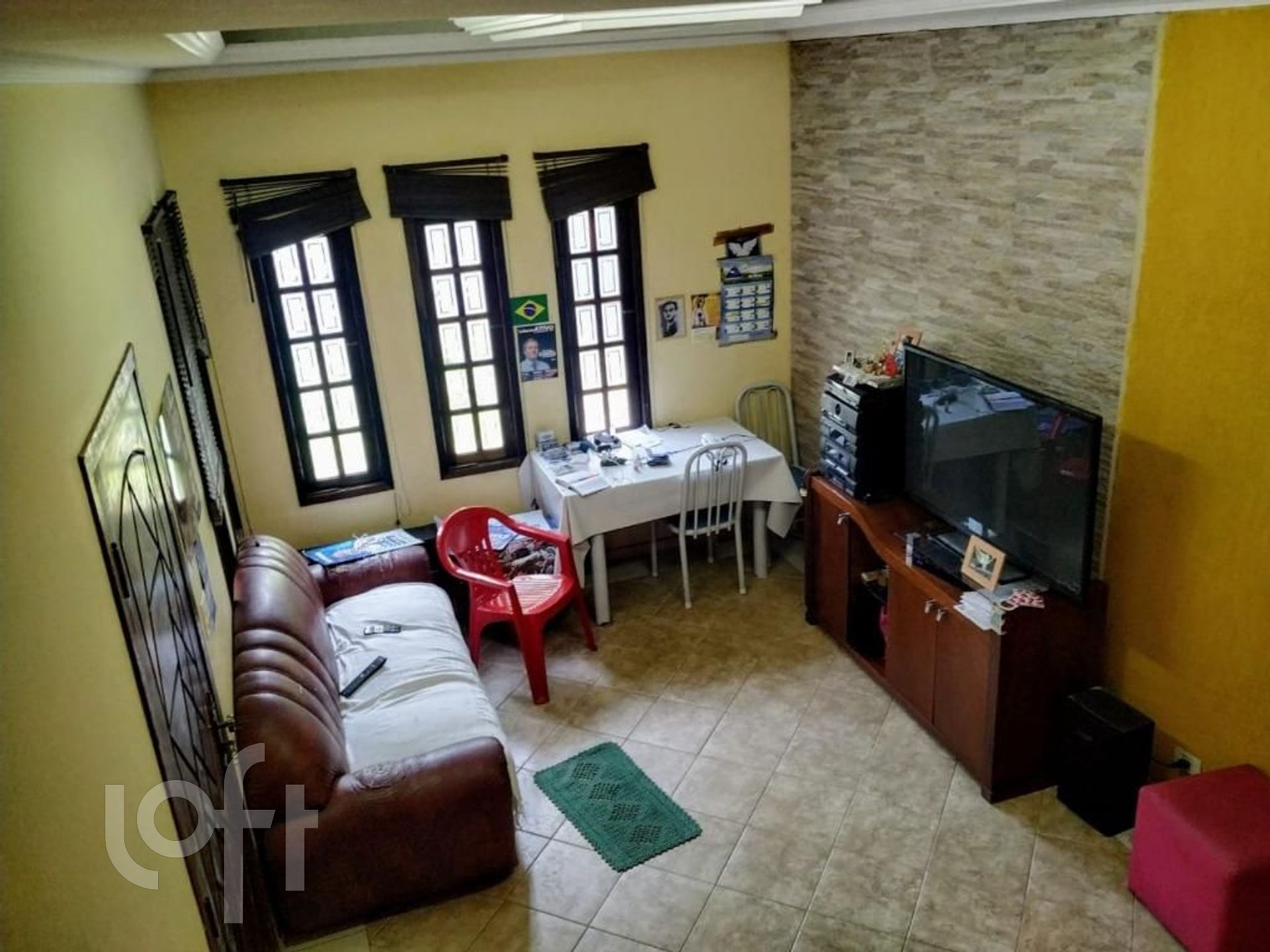 Casa à venda com 2 quartos, 180m² - Foto 3