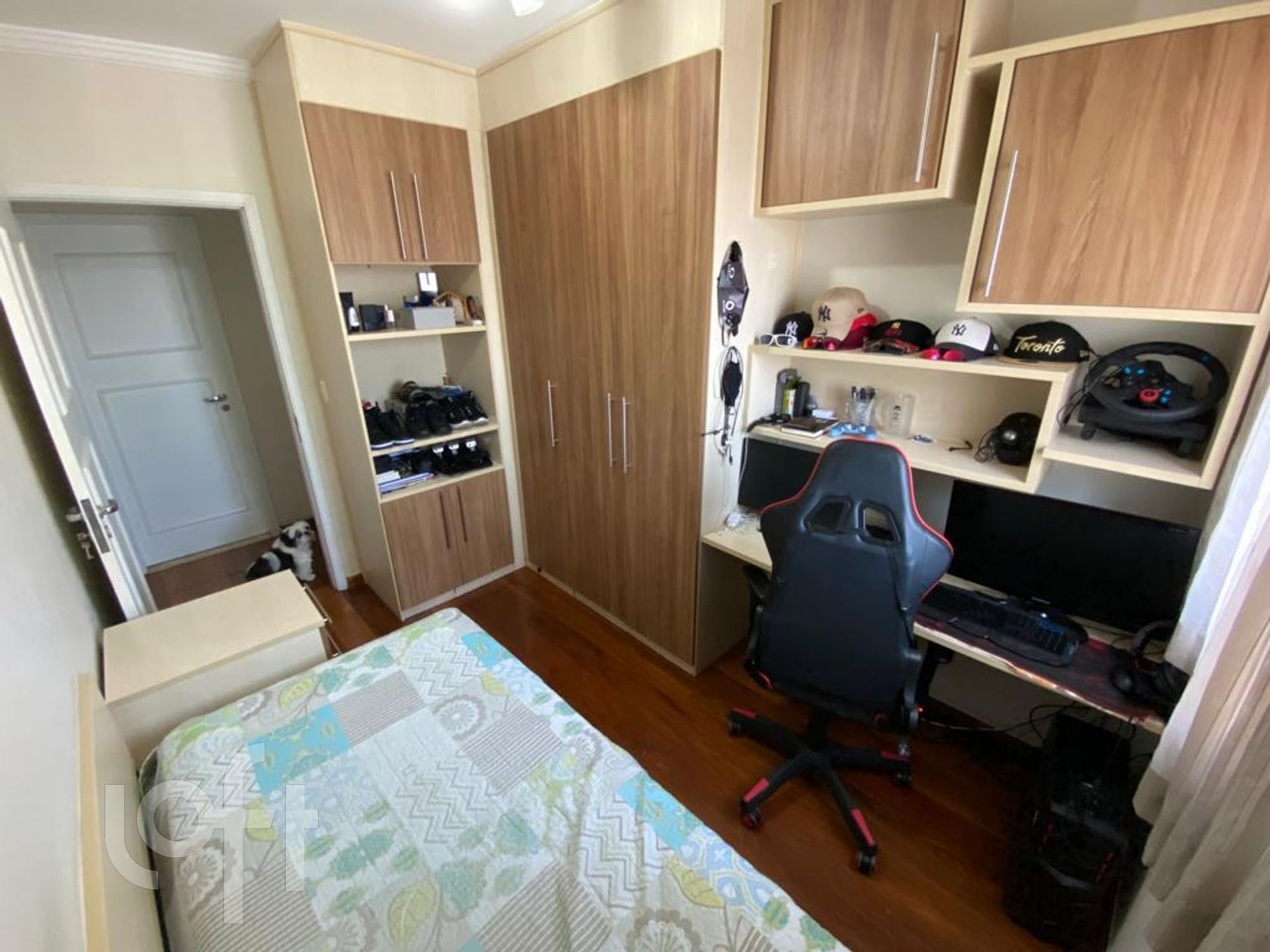 Apartamento à venda com 3 quartos, 106m² - Foto 2